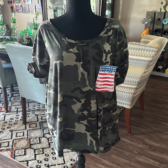 Moa Moa Tops - Women’s fatigued top # 81